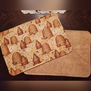 Handmade reversible Bees / Bee Hives placemats, SET of 2